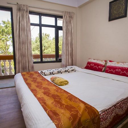 Langtang View Nagarkot Bed And Breakfast Eksteriør billede
