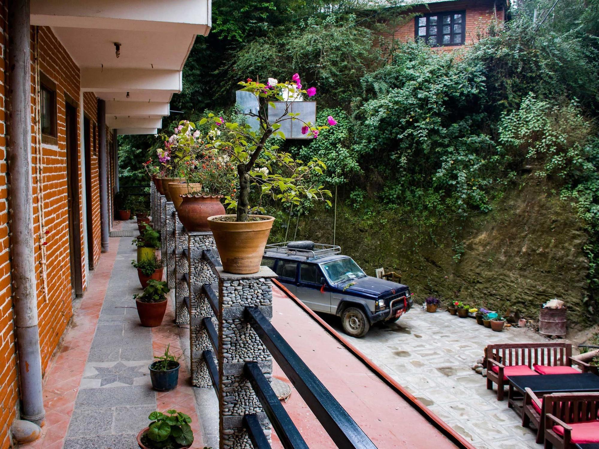 Langtang View Nagarkot Bed And Breakfast Eksteriør billede