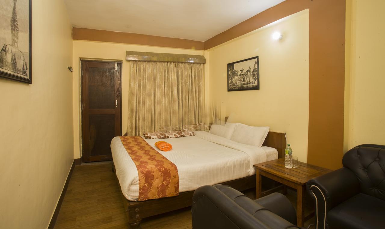 Langtang View Nagarkot Bed And Breakfast Eksteriør billede