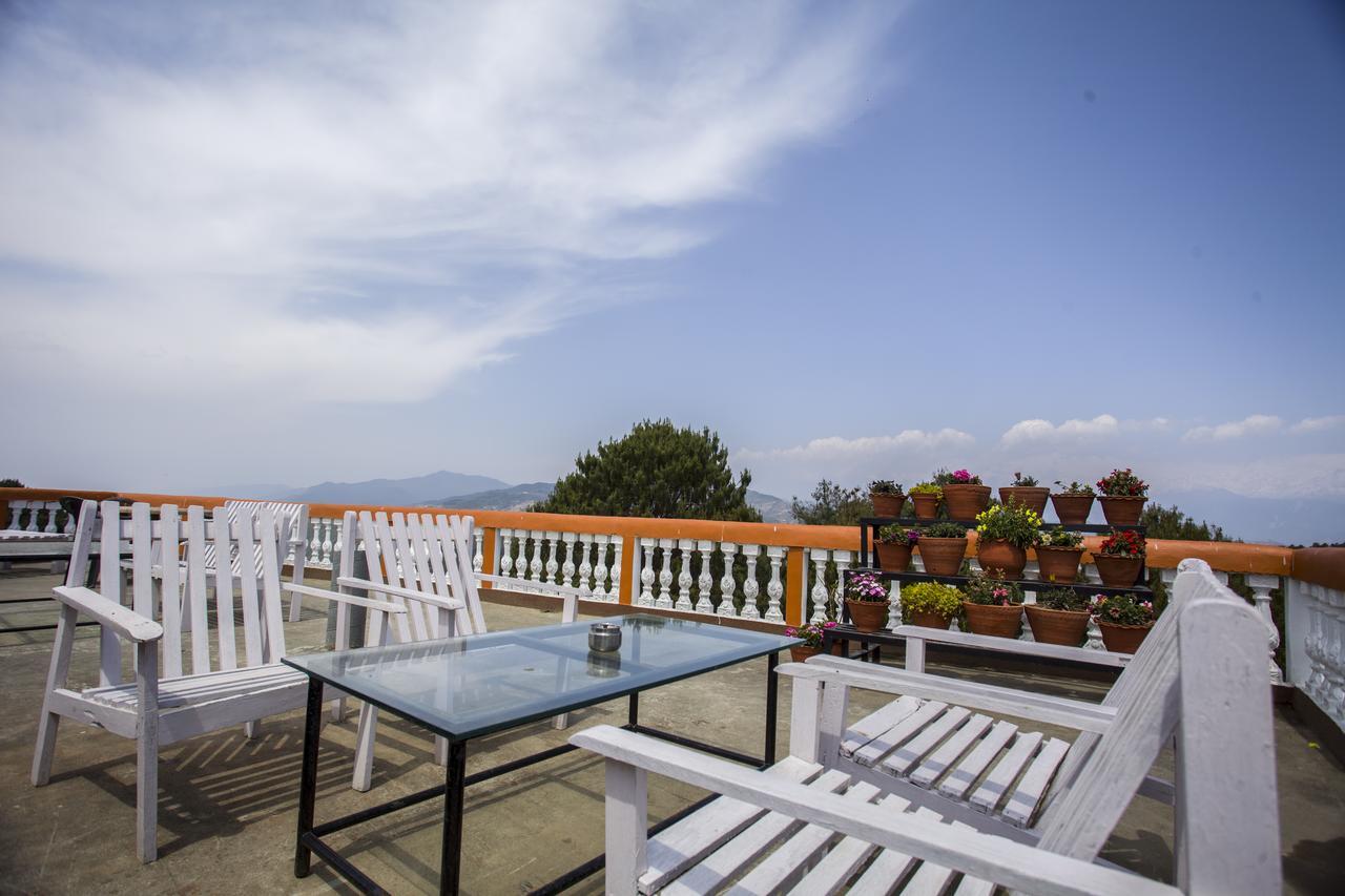 Langtang View Nagarkot Bed And Breakfast Eksteriør billede