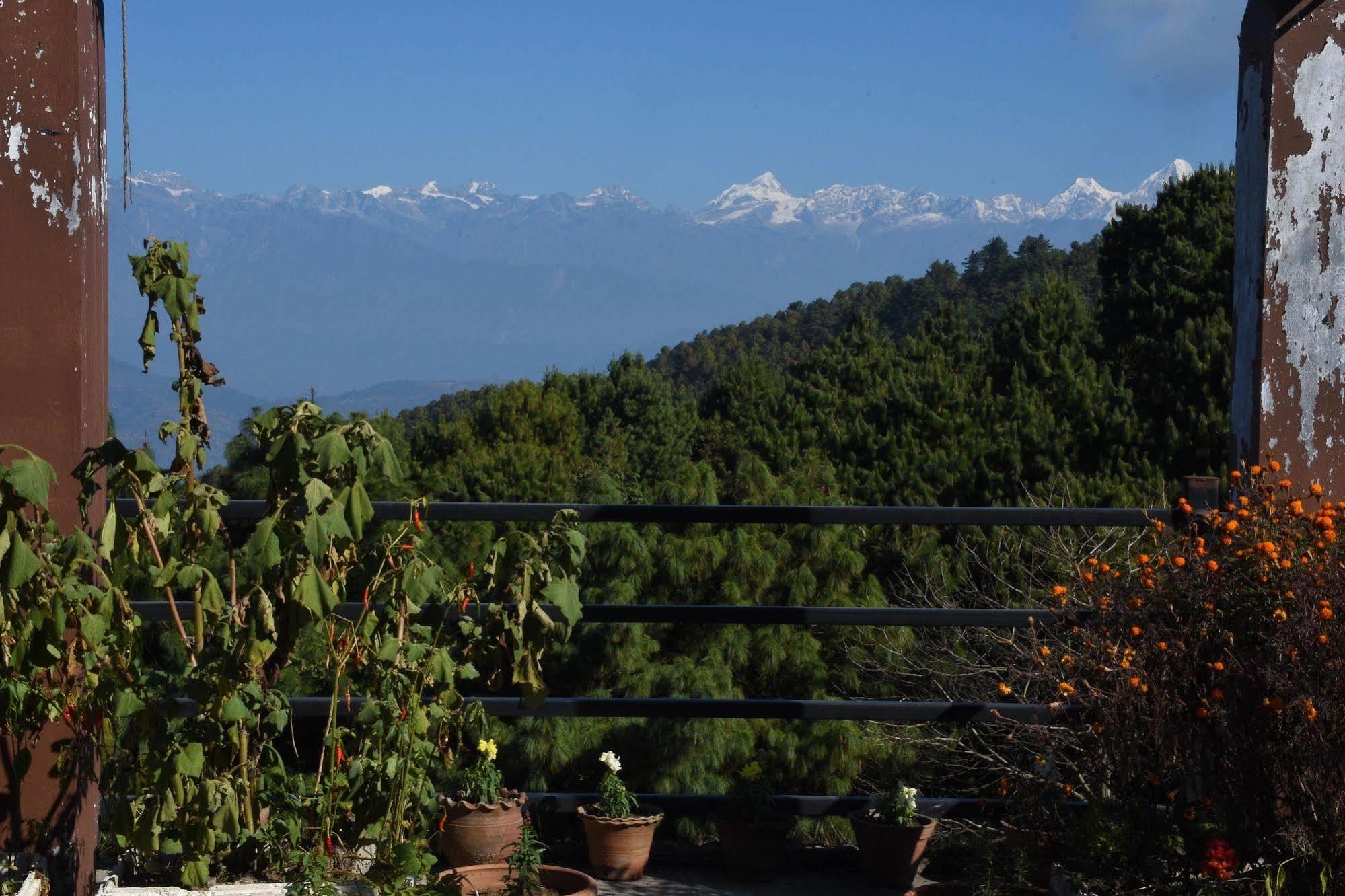 Langtang View Nagarkot Bed And Breakfast Eksteriør billede