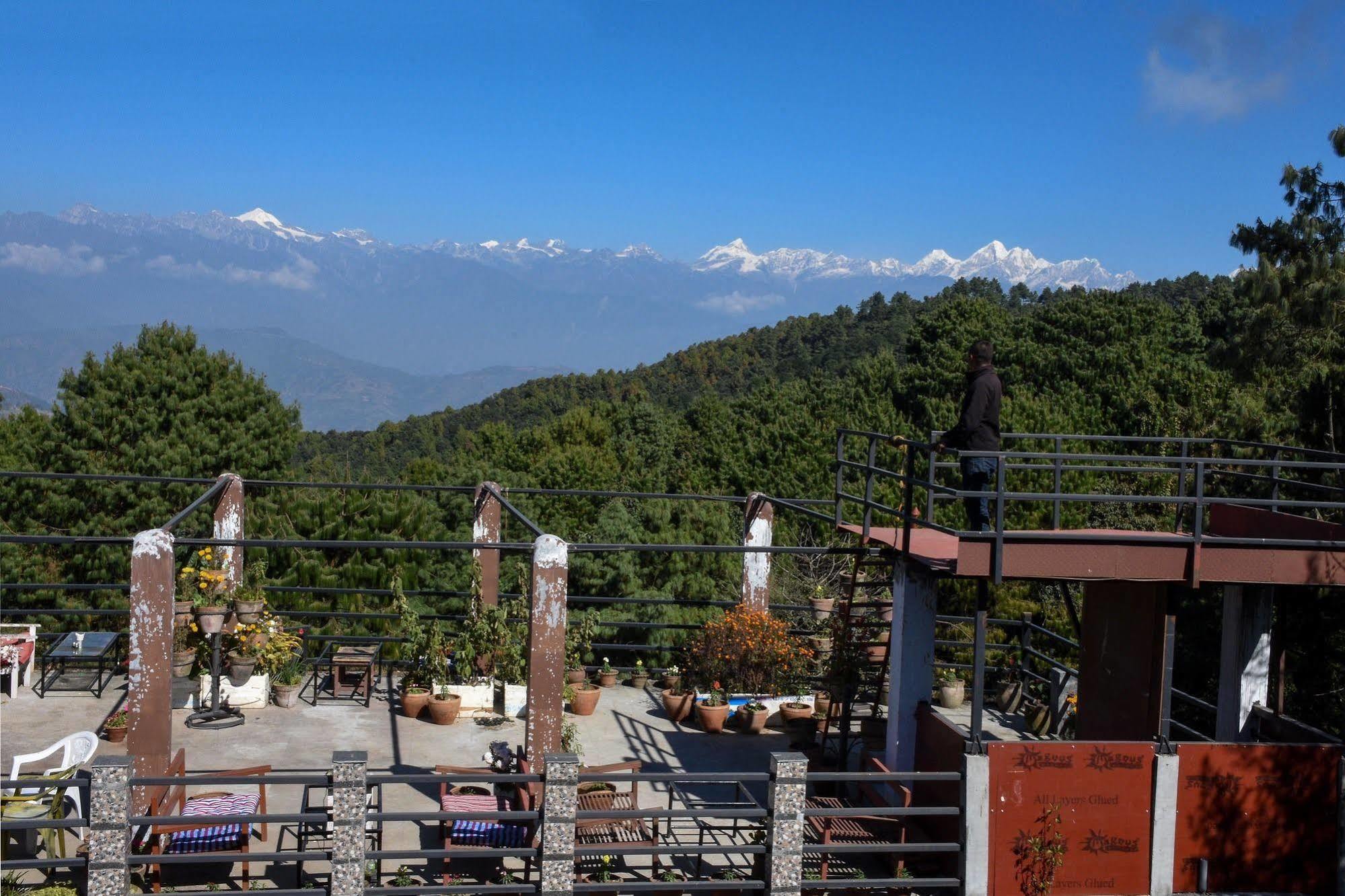 Langtang View Nagarkot Bed And Breakfast Eksteriør billede