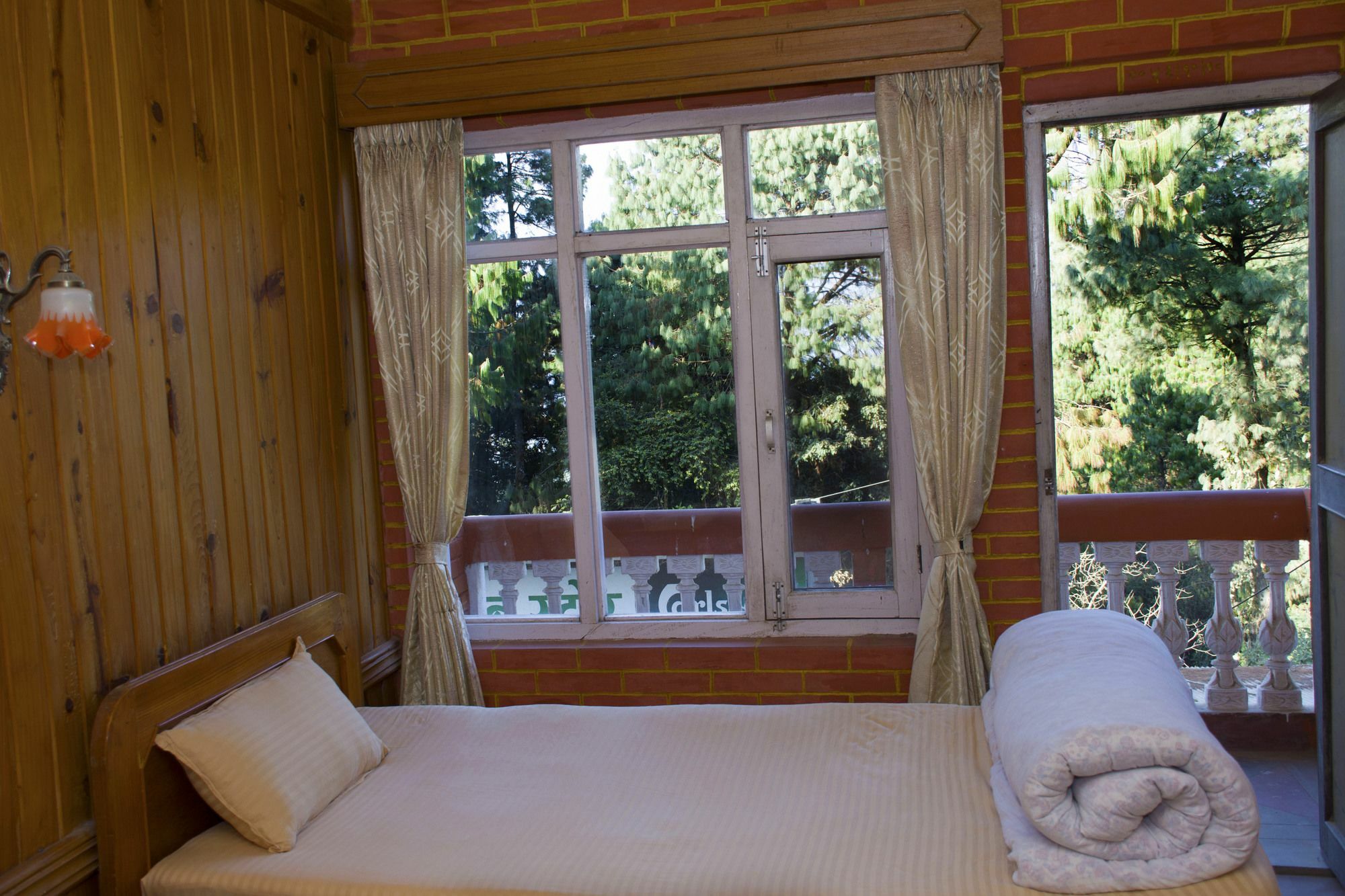 Langtang View Nagarkot Bed And Breakfast Eksteriør billede
